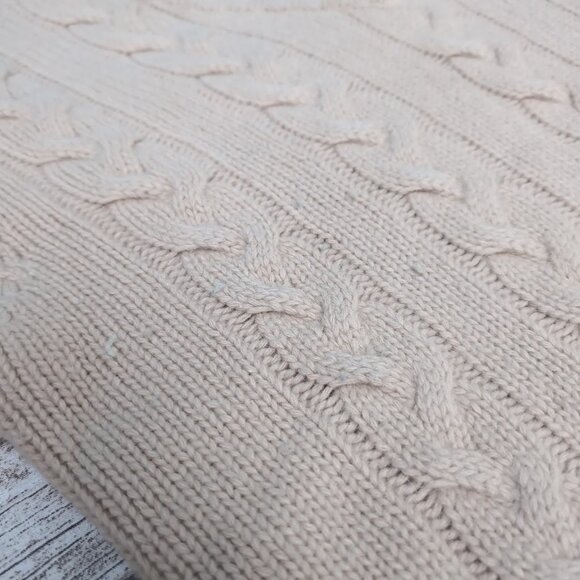 Vintage Abercrombie and Fitch Tan V Neck Sweater Lambswool Blend Size Large - Picture 2 of 6